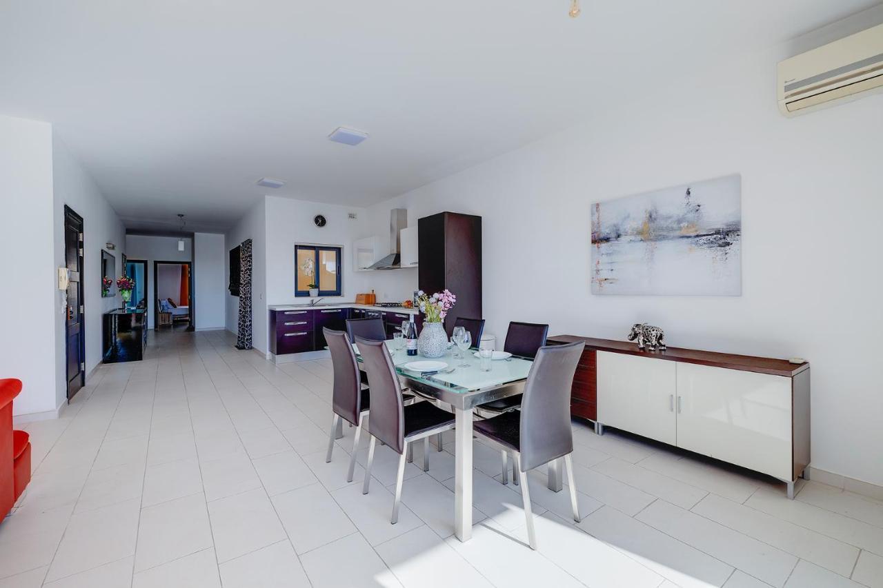 Marvellous Apartment With Valletta And Harbour Views Sliema Luaran gambar