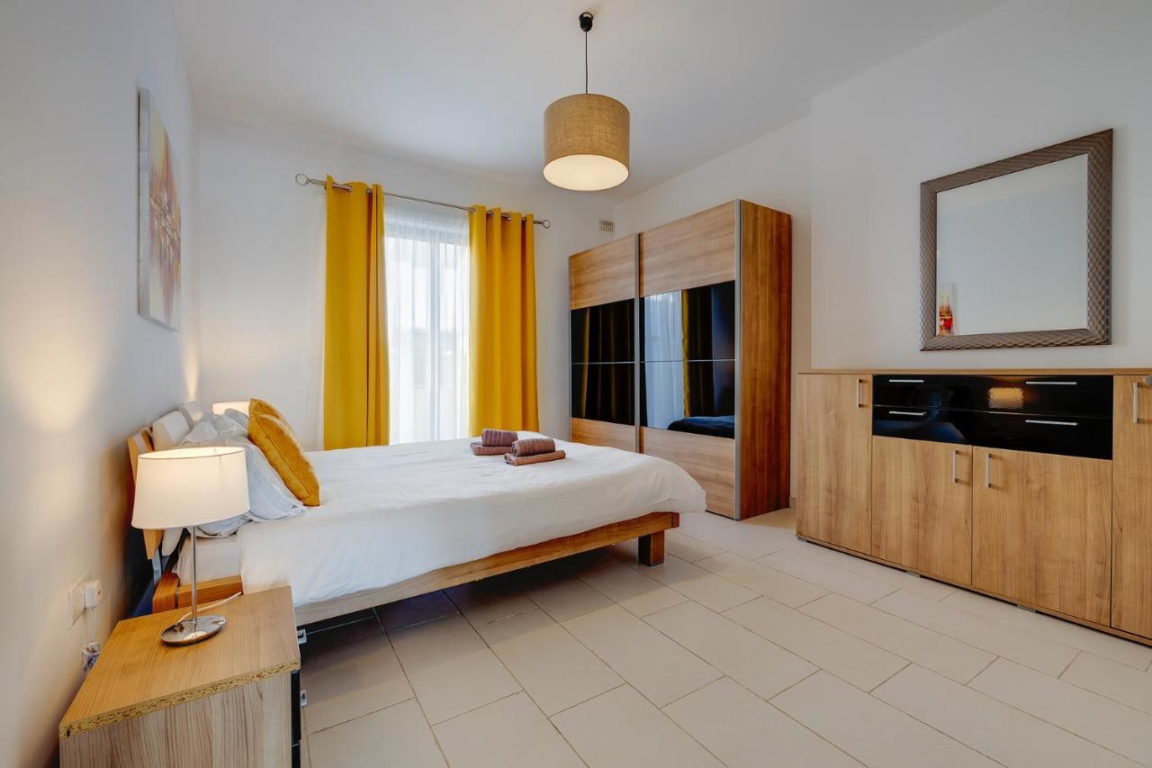 Marvellous Apartment With Valletta And Harbour Views Sliema Luaran gambar